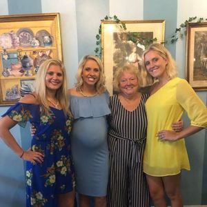 Meet your Posher, Mallory